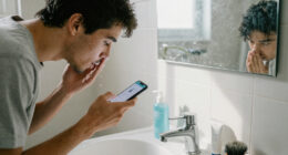 What Can A Glow-Up App Measure In A Man's Skincare Routine?